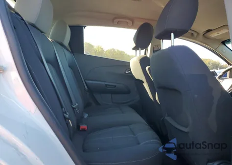 2016 Chevrolet Sonic Lt from USA, damaged, VIN 1G1JC6SH6G4128644